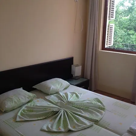 Enigma Otel 2*